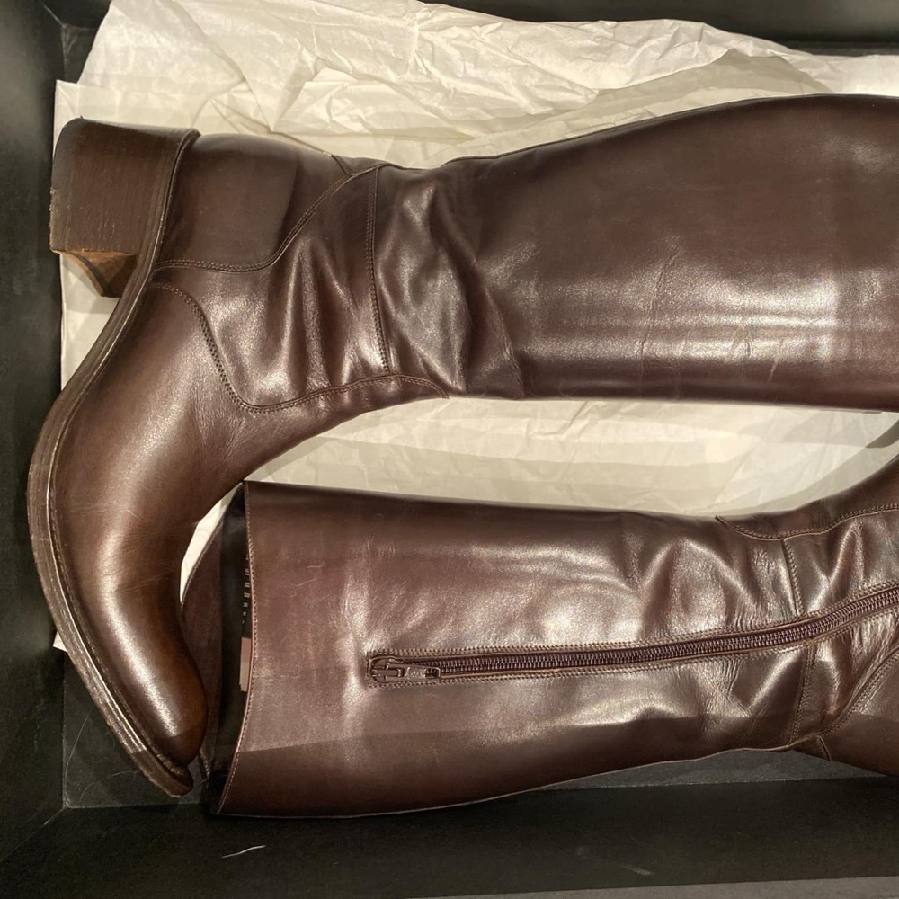 Women’s Knee High Leather Boots